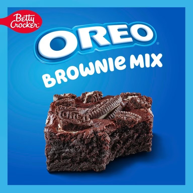 Betty Crocker OREO Brownie Mix, OREO Brownie Mix Topped With OREO Cookie Pieces, 13.6 oz - Image 4